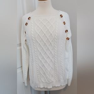 NWOT SHEIN White Sweater with sz and brand missing Sz is Large